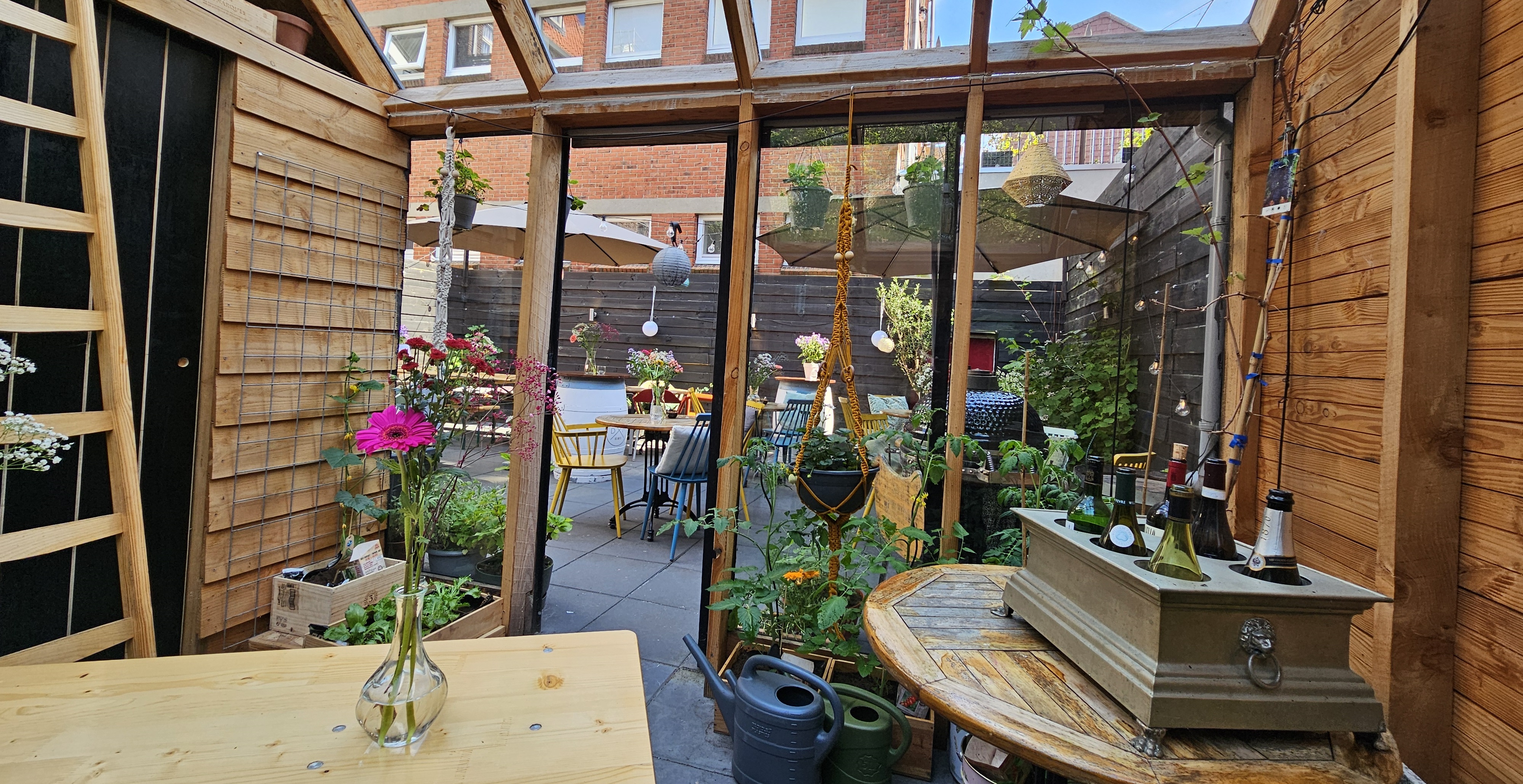 Welkom op ons heerlijke terras!