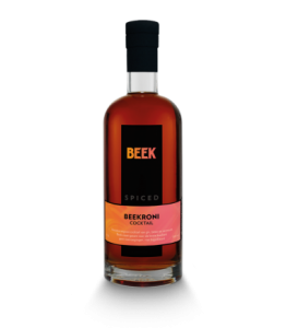 BEEK-Spirits-Beekroni-70cl-Nederland-De-Mol-Dranken-Specialist-Driebergen-Bilthoven-02-380x434